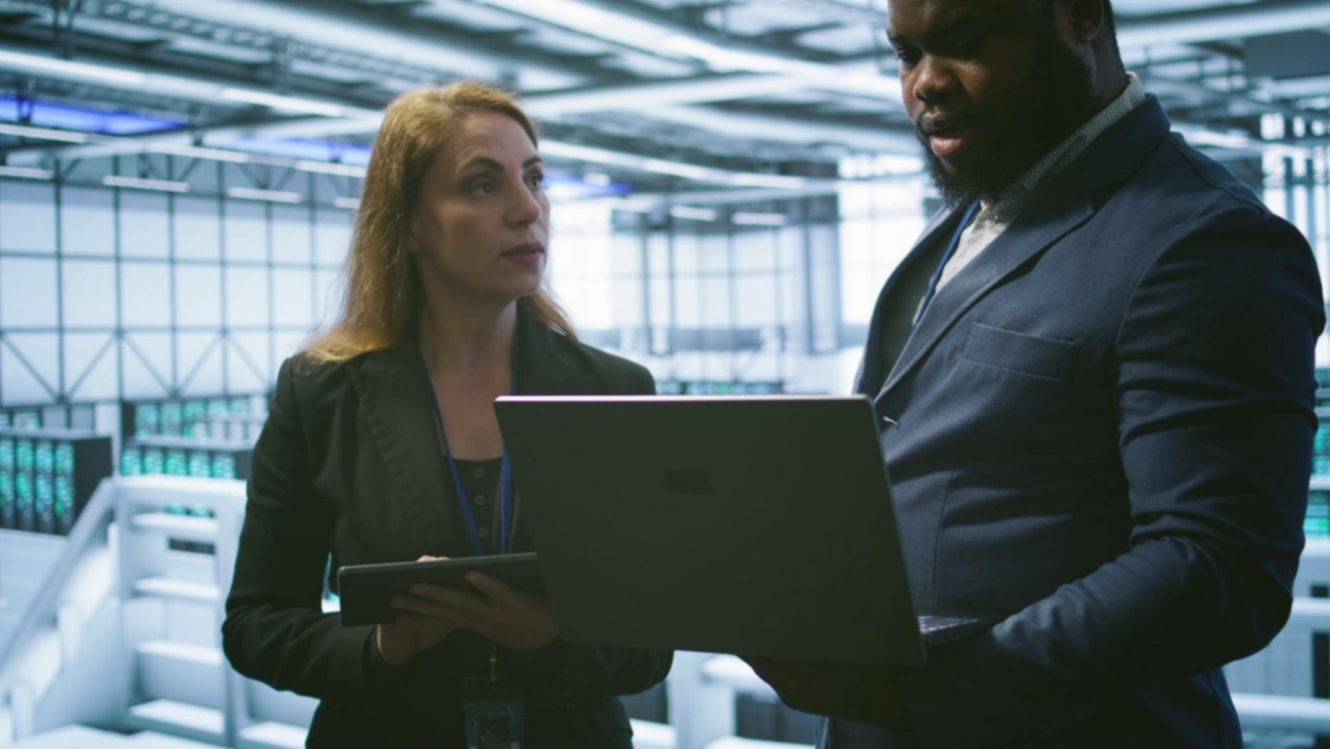 Espace de travail organisé pour la gestion budgétaire à domicile